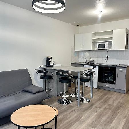 Appartement Calme Au Coeur De La Ville Lons-le-Saunier Exterior photo